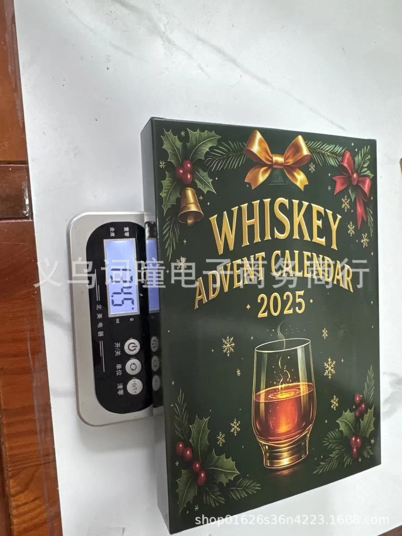 2025 البيرة تقويم القدوم ويسكي - مراجعة Mens Grooming Advent Calendar وسعره